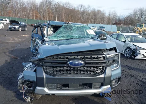 2024 Ford Ranger Lariat z USA, uszkodzony, nr VIN 1FTER4KPXRLE64681